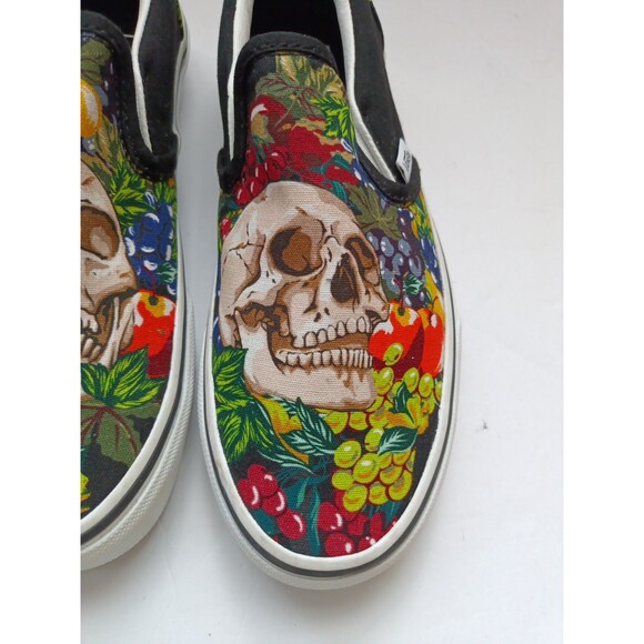 VANS Fruit Skull Classic Low Top Sneakers  WOMEN’S 6.5  Skate Shoes Slip On USA - Picture 3 of 7